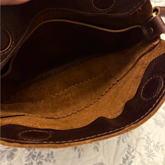 Elegant Brown Leather Women's Bag - Picture 4 of 11